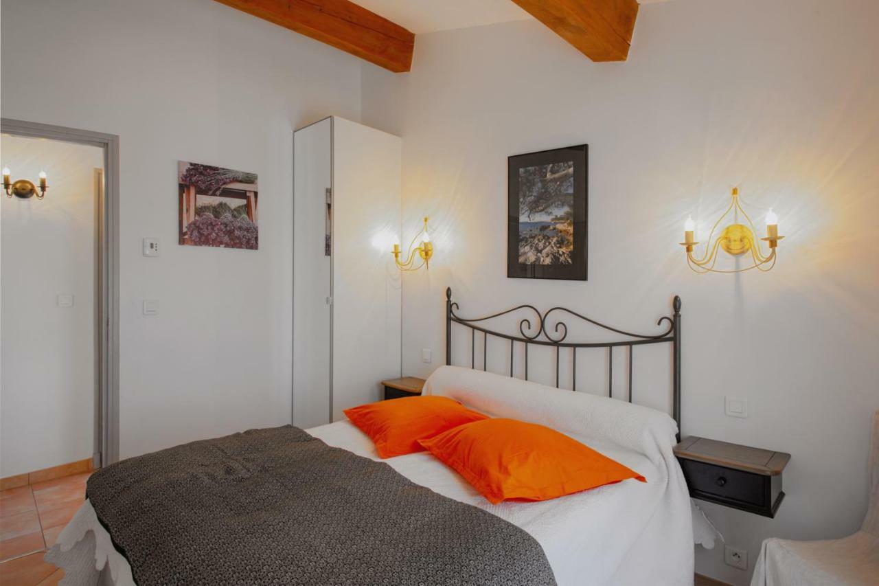 Apartamento Coustelline Le Lavandou Exterior foto